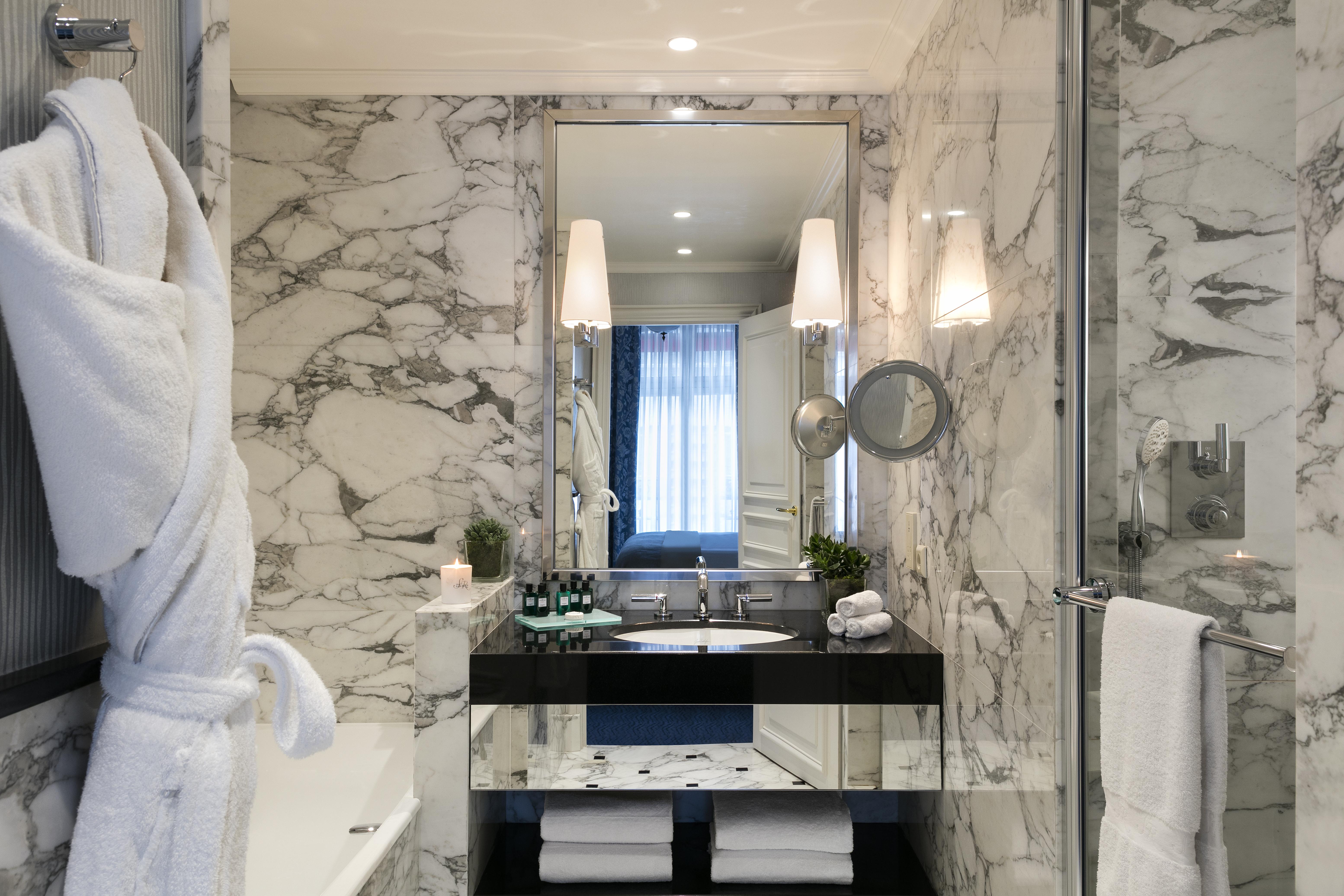 פריז Hotel San Regis מראה חיצוני תמונה